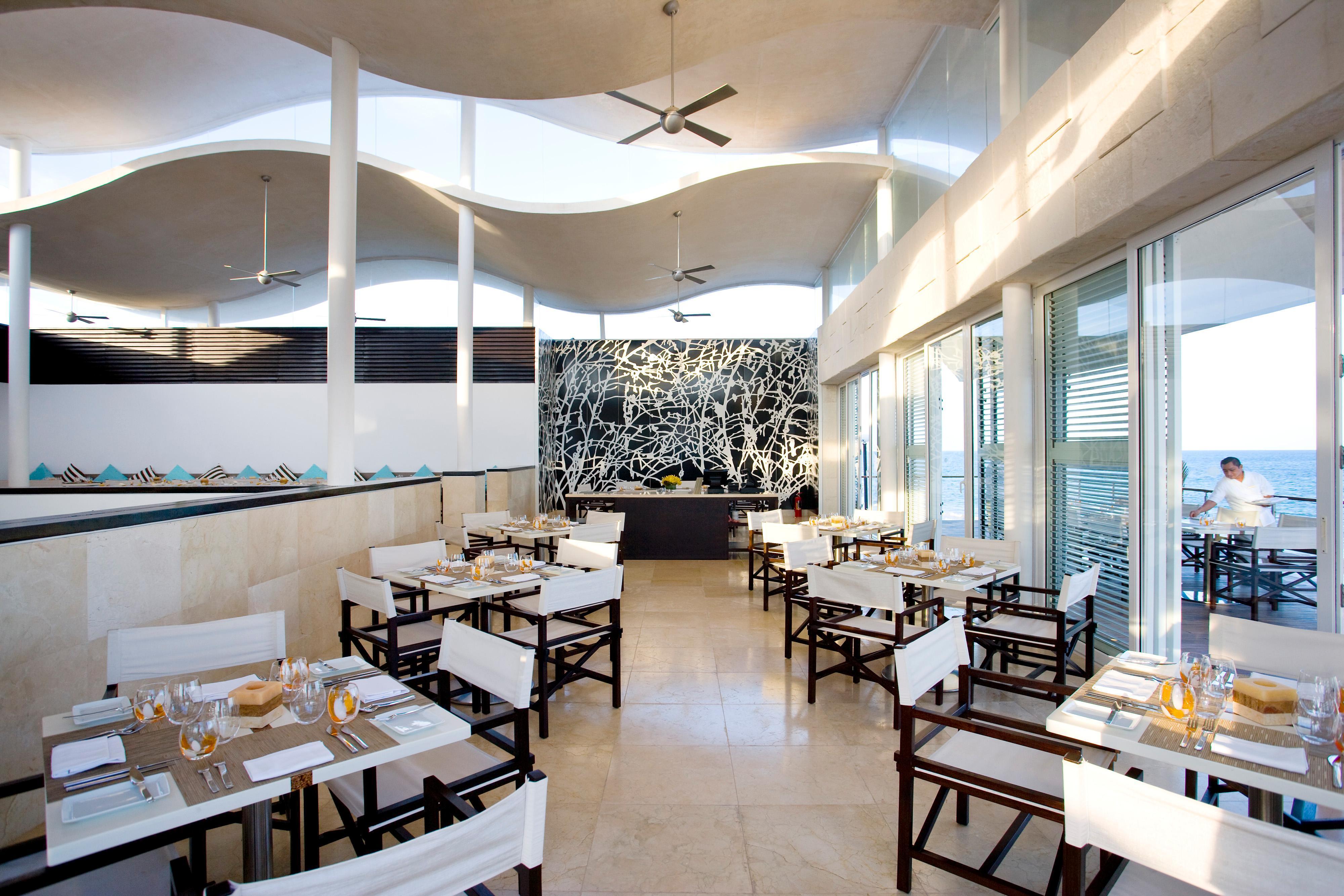 Blue Diamond Luxury Boutique (Adults Only) El Marlyn Azul Restaurante foto